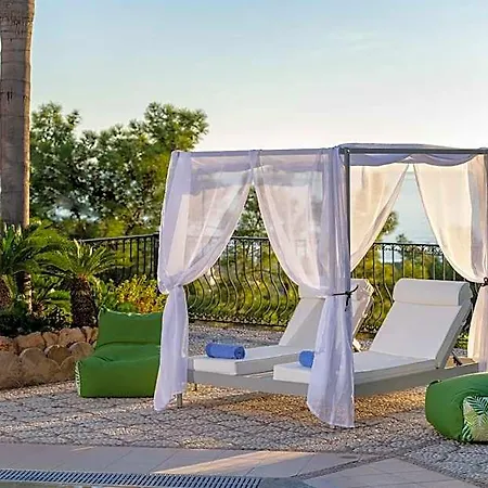 Hotel Pefkos View & Maisonette